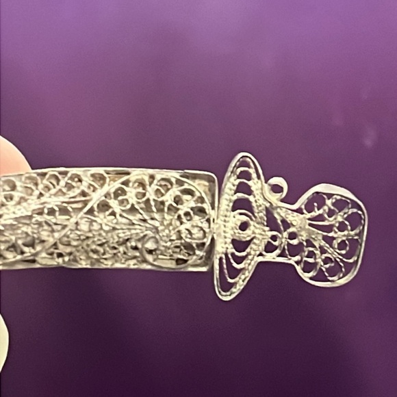 Vintage Filigree Sterling Silver Dagger Brooch - Picture 17 of 17